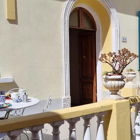 La Terrazza Nel Cuore Di Capoliveri Exterior foto