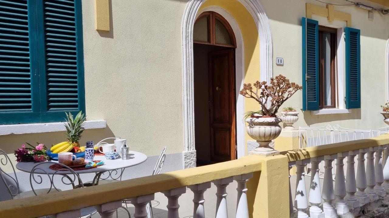 La Terrazza Nel Cuore Di Capoliveri Exterior foto